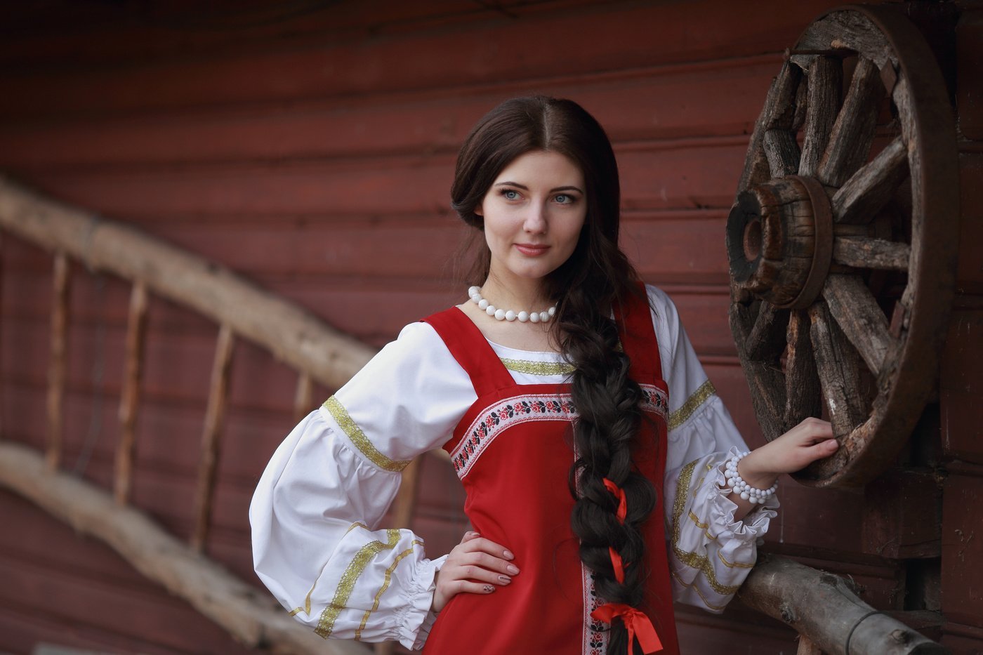 Girls in Slavic costumes in Londrina